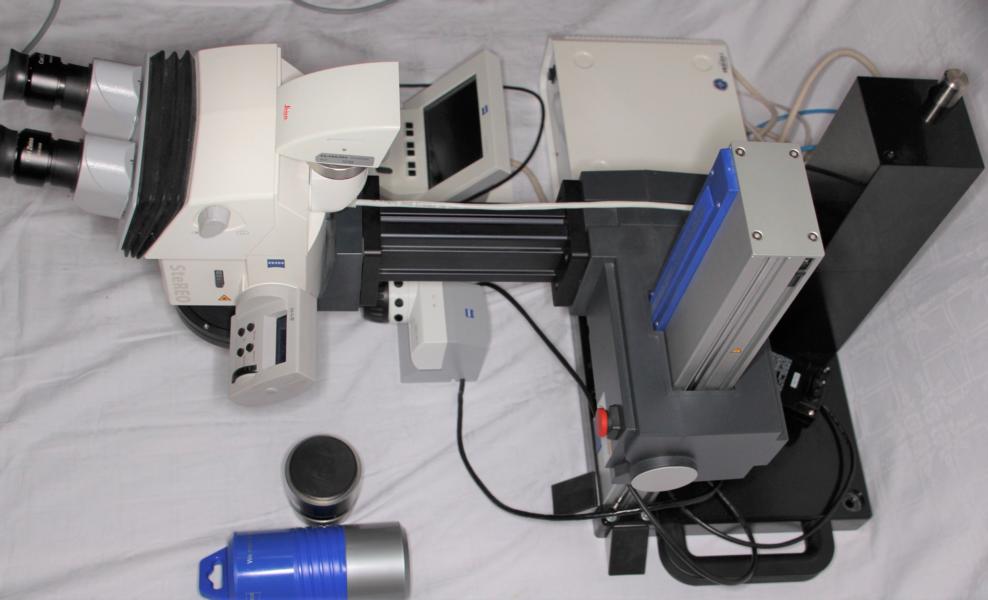 Carl Zeiss Discovery V20 motorisiertes HighEnd ZOOM Stereo Mikroskop